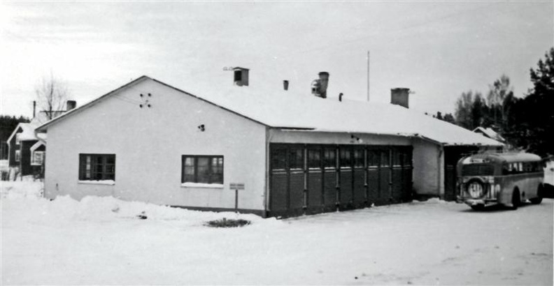 Buss Garage Sunnansj__.jpg